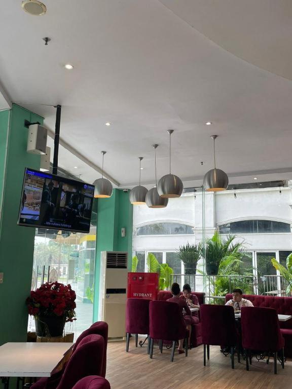 The Crew Hotel Kualanamu International Airport Medan Bagian luar foto